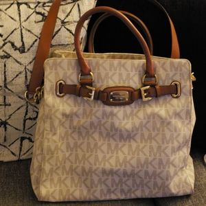 Michael Kors Hamilton bag